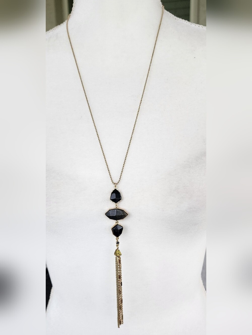 Jessica Simpson Gold-Tone Necklace with Black Stones and Tassel